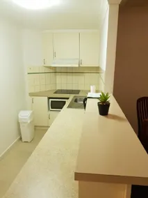 One-Bedroom Cozy Apartment in Perth CBD - Image 2