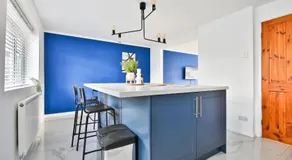 StayRight 3BR House- Modern Kitchen & Private Parking - Image 4