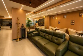 Sabu's Grand Royale - Thampanoor - Image 2