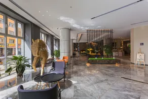Atour Hotel Hohhot Dazhao Hailiang Plaza - Image 3