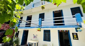 La Riviere Waterfront A Traditional Stay - Image 5