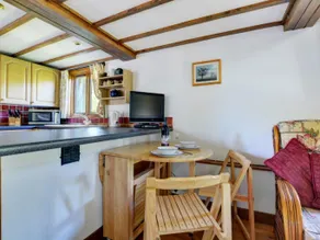 Dell Barn - Image 4