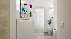 Leuca124 - Image 3