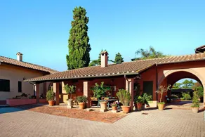 Apartment in Vinci with Pool  Wellness - Image 5