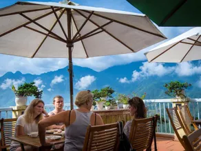 Sunny Mountain Hotel - Image 5