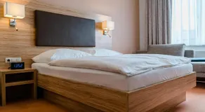 Hotel Falkenhagen - Image 2