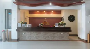 RedDoorz @ ARRS HOTEL & RESORT - Image 5