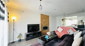 3 BR villa in Werribee near to Werribee CBD - Image 2