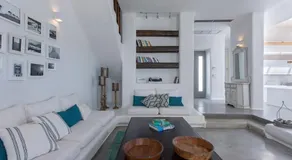 Casa di Luna House Main - Image 2