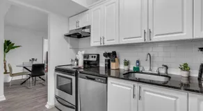 Urban Escape 2 Bed Unit In Miami near Whole Foods - Image 5