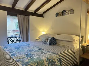 Lerici Charme - Image 2