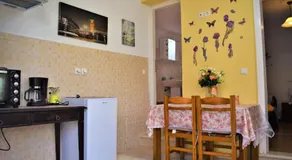 KATINA HOUSE - Image 3