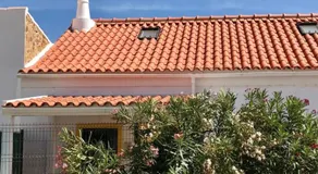 Casa vacanze 'Casa Sagres' con terrazza privata, giardino privato e Wi-Fi - Image 4
