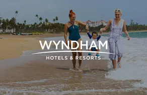 La Quinta Inn & Suites by Wyndham Mebane - Image 2