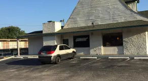 Masters Inn - Image 4