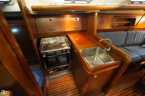 Sailboat Grand Soleil 34.1 - Image 2