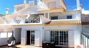 magnifique et spacieuse villa avec piscine privative - Image 4
