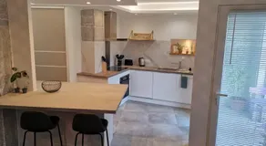 Très bel appartement central, au calme avec balnéo - Image 4