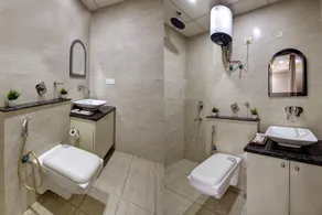 Lime Wood Stay - Studio Apartment  - Image 2