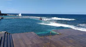 In Tenerife, luxury apartment overlooking the Atlantic - Image 2