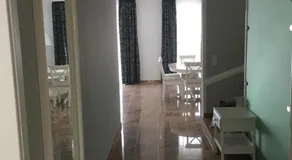 Merkel Villa Apartamente - Image 3
