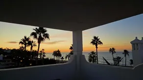 Apartment with sea views in La Cala de Mijas - Image 2