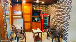 Hotel Lakshmi Paradise - Image 4