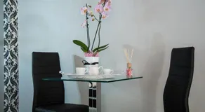 Art in B&B - Image 5