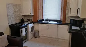 Rozina Apartment - Image 4