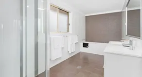 Sea La Vie - Image 5