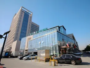 GreenTree Inn Suzhou Changshu North Haiyu Road Changhui Square Express Hotel - Image 4