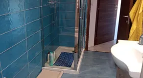 colors house - Image 2