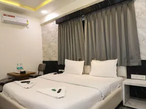 Hotel PNP Royal - Image 5