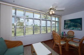 Sapphire Sanctuary by the Sea - Image 2