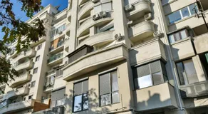 Unirii Center Apartments by Olala Homes - Image 4