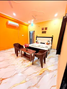 Hotel New Anuj Palace - Image 1