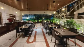 Hotel Kohinoor Park - Image 4