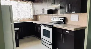 Private Rooms in a 3 Bedroom Guest House Close to Kingsway NAIT 1 Person per Room No Couples For Men Only - Image 3
