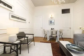 JOIVY Stylish Flat near Calton Hill - Image 3