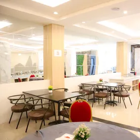 Ratu Duo Hotel - Image 5