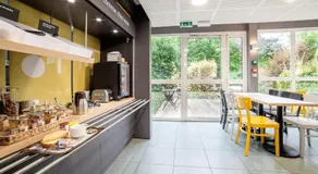 B&B HOTEL Evry Lisses 2 - 3 étoiles - Image 2