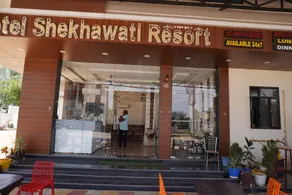 Hotel Shekhawati Resort -Parking Restaurant Near Toran Dwar - Image 4
