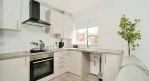 Cosy 2 Bed House in Bury with Free Parking by Kammili Properties - Image 4