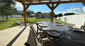 Olivea Luxury Suites - Image 3