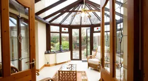 Old Fort Lodge - Image 3