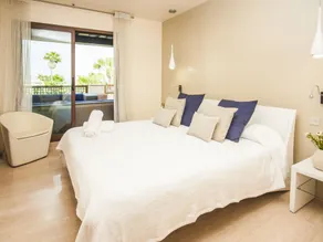 Luxury Penthouse in Medina Banus - Image 2