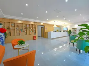 Green Tree Inn Express Qinhuangdao Shanhaiguan Railway Station Tianxia Diyiguan - Image 3