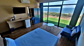 WAVES Beach King Shaka airport - Image 2