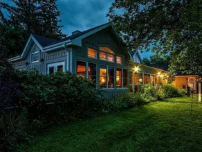 The Waring House - Image 2