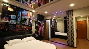 Liberty Motel - Image 2